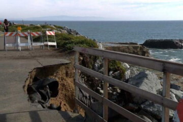 Popular walkway caves into ocean