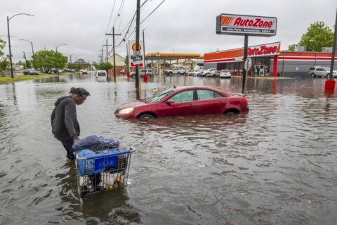 Severe weather takes aim at parts of the Ohio Valley after battering the South