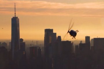 Watch this helicopter fly upside-down over Manhattan