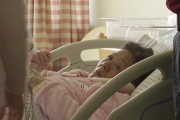 Retired doctor, 67, gives birth in China after getting ‘pregnant naturally’