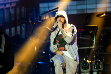 Without warning, Eminem drops new album ‘Music to be Murdered by’