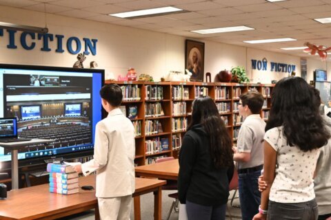 Loudoun Co. students battling to get medical sciences club at their middle school